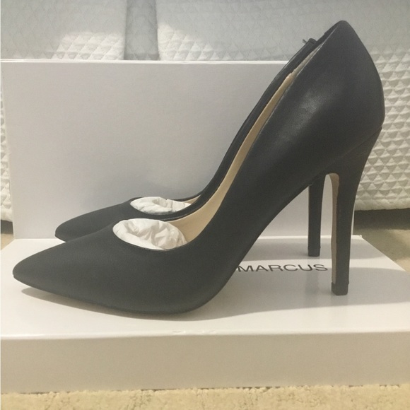 Neiman Marcus Shoes - Neiman Marcus Prestige Leather Heels NWT